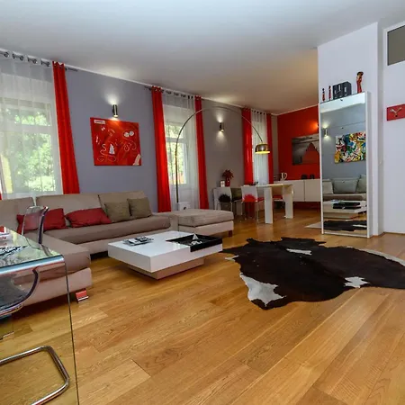 Mandria * أوباتيا