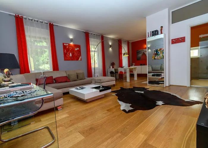 Mandria * أوباتيا